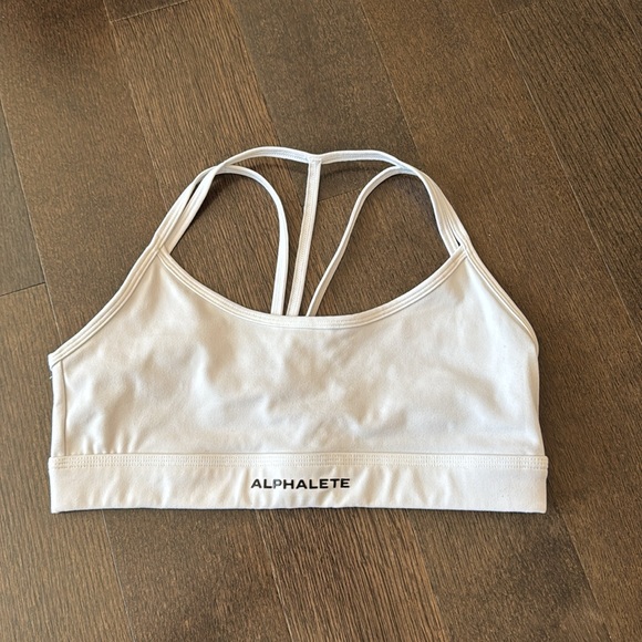 Alphalete Other - Alphalete Sportsbra